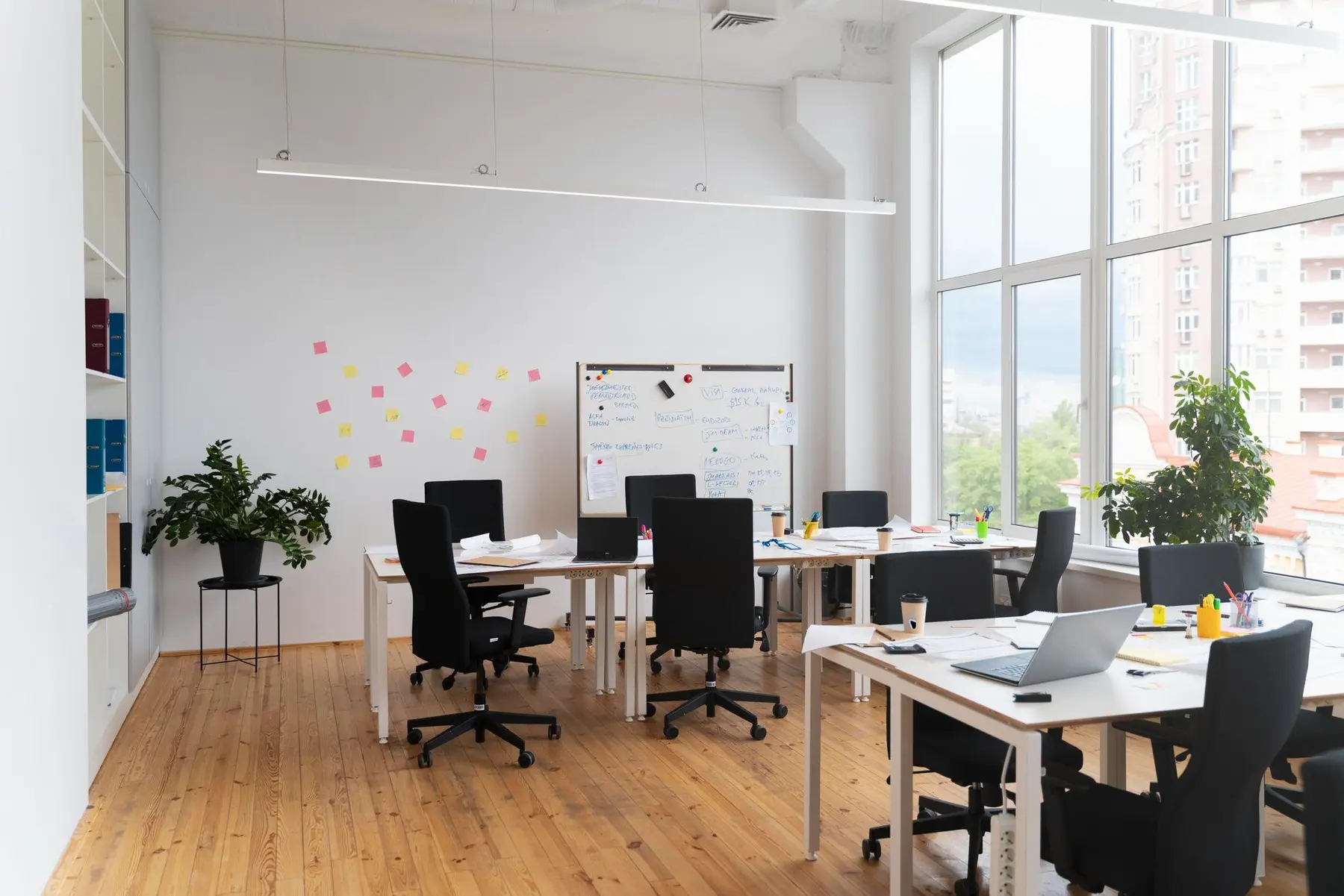 Ambiente de trabalho mobiliado